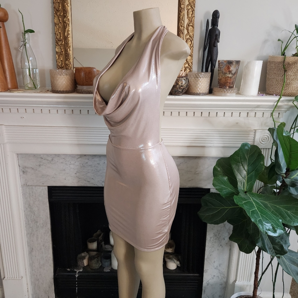 Club L London Gold Mini Halter Dress Size 6 Stretch Metallic Backless Glamoratti - Picture 6 of 15